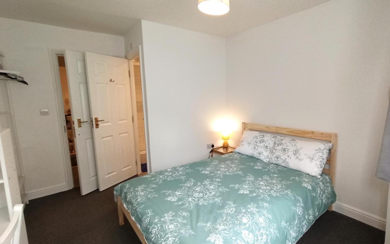 Bright, Chilled Ensuite Db Room In A Shared Flat! London Exteriör bild